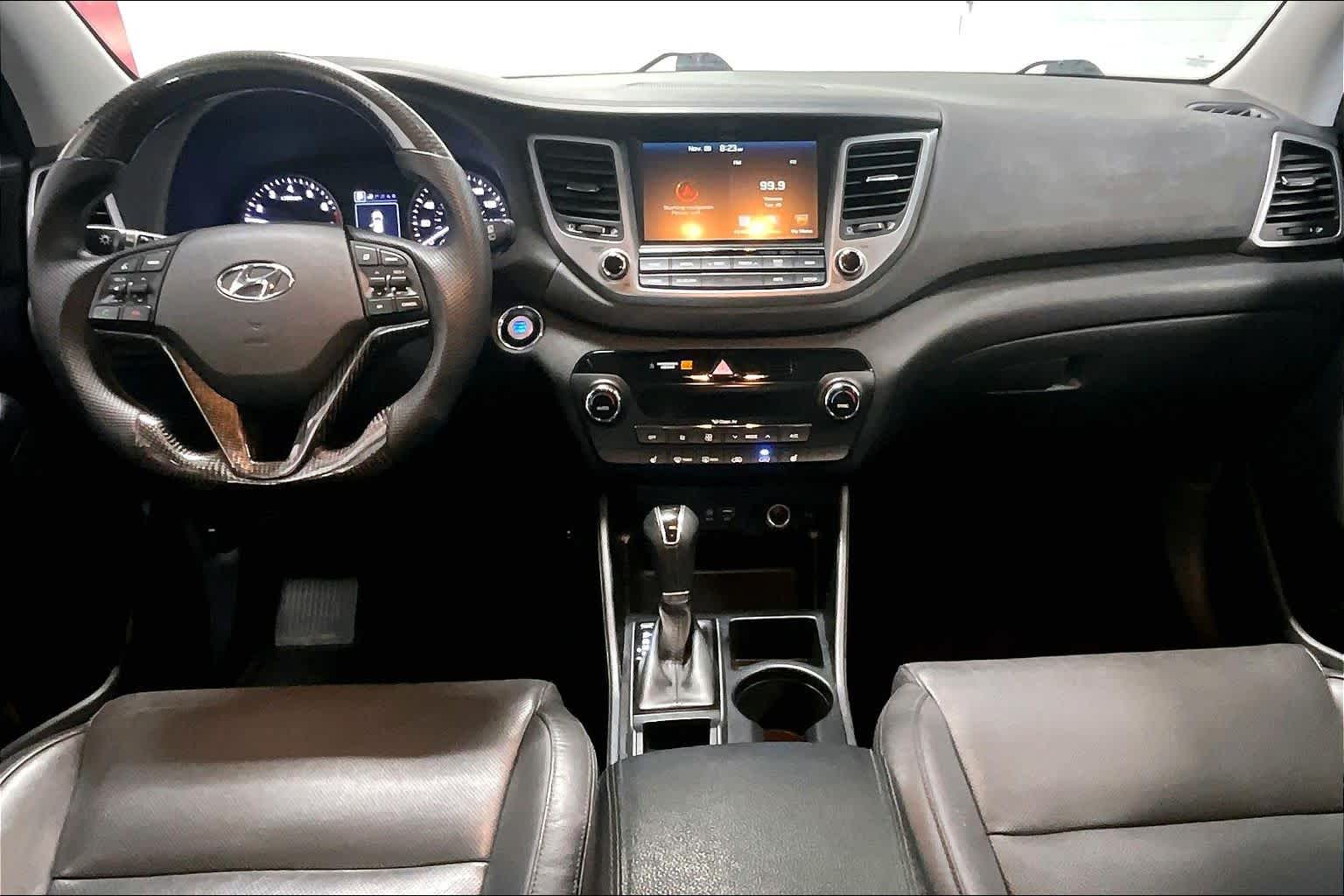 Thumbnail: 2017 Hyundai Tucson - 9