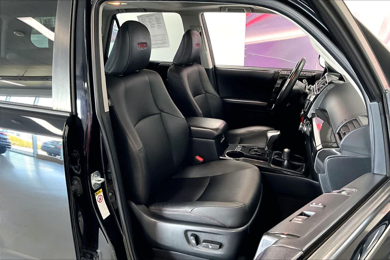 Thumbnail: 2019 Toyota 4Runner - 11