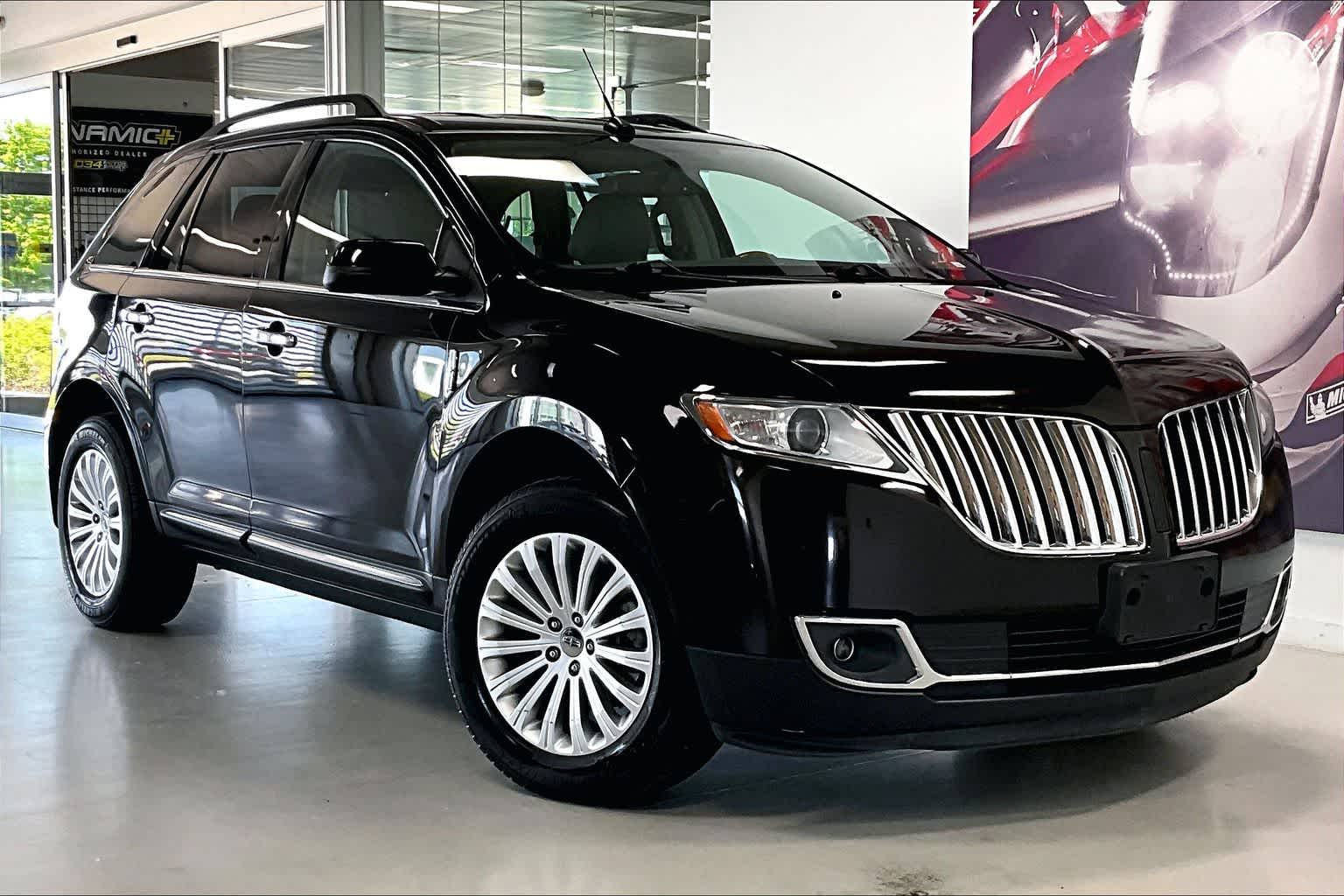Thumbnail: 2015 Lincoln MKX - 19