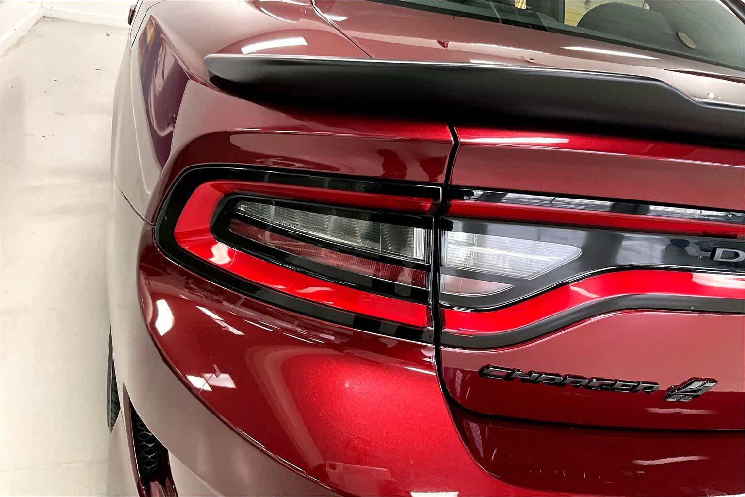 Thumbnail: 2020 Dodge Charger - 30
