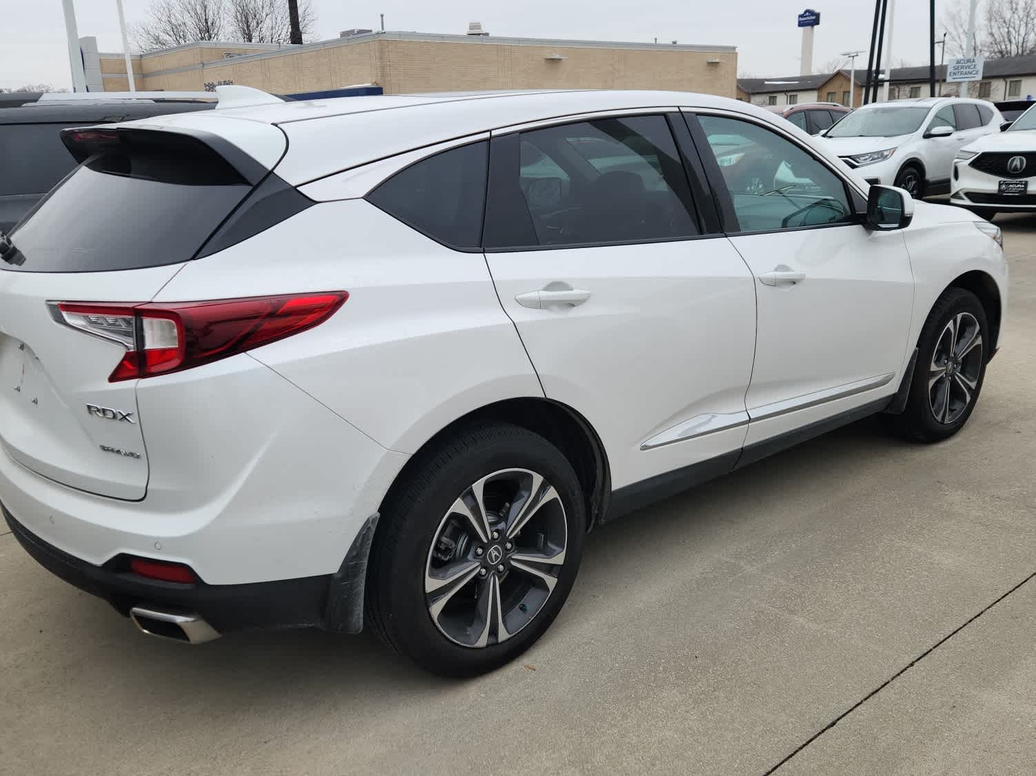 Thumbnail: 2025 Acura RDX - 5