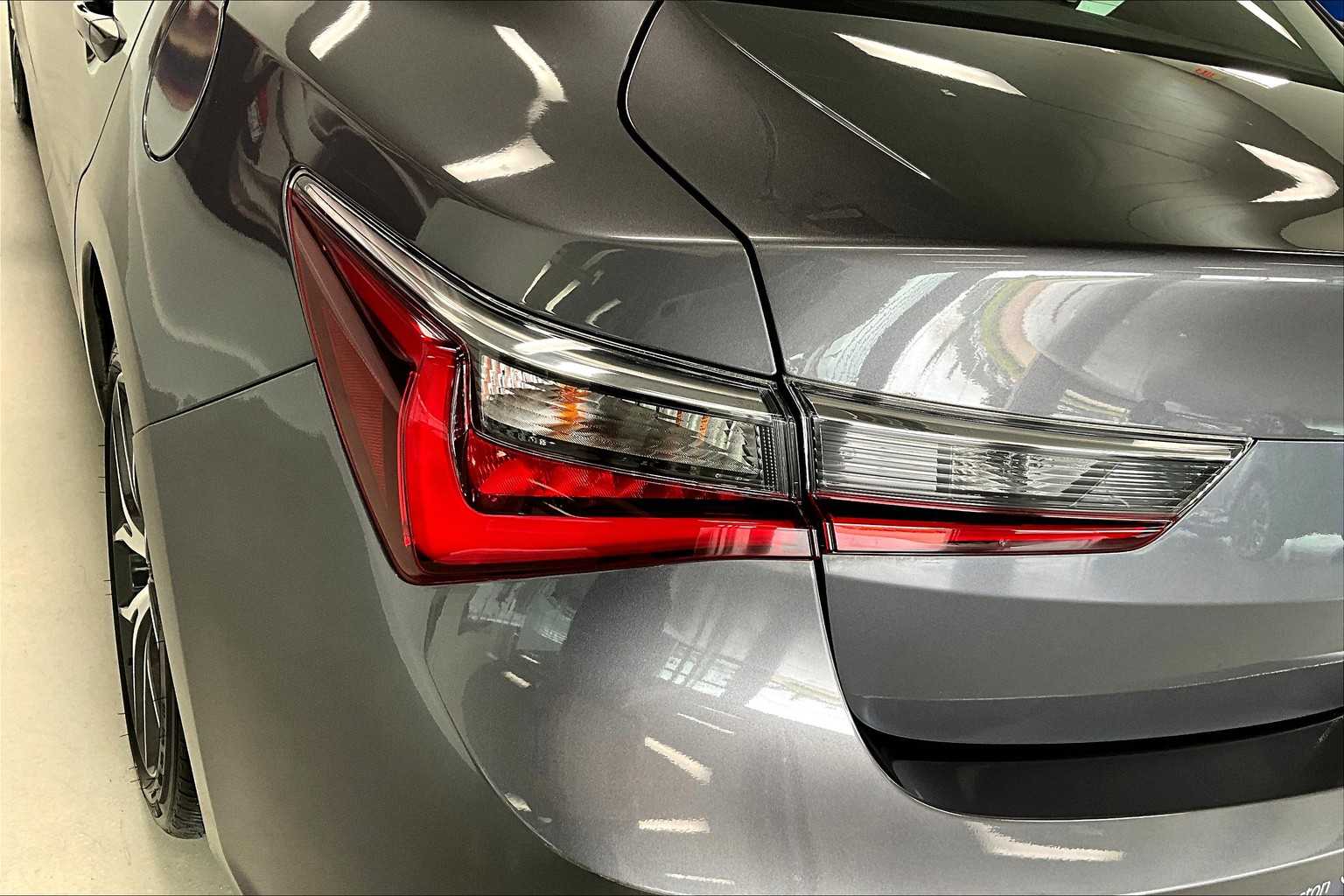 Thumbnail: 2022 Acura ILX - 28