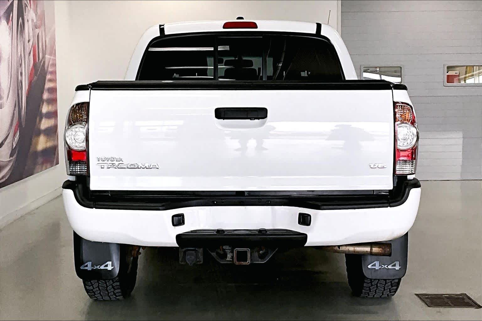 Thumbnail: 2011 Toyota Tacoma - 5