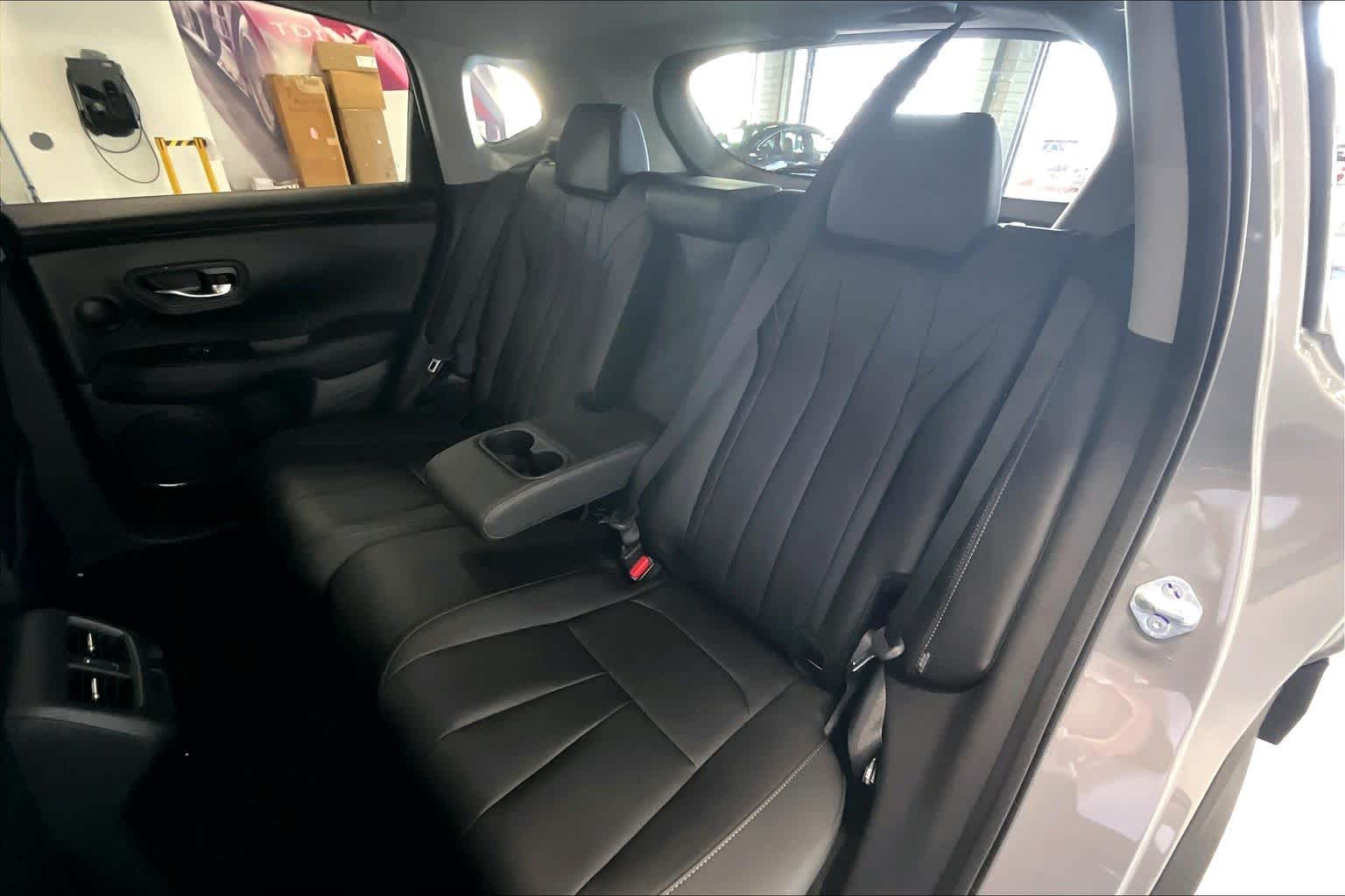 Thumbnail: 2026 Acura ADX - 13