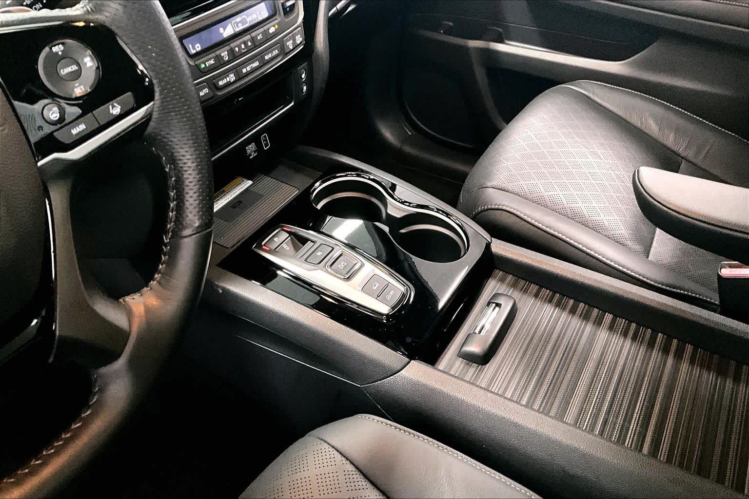 Thumbnail: 2022 Honda Passport - 14