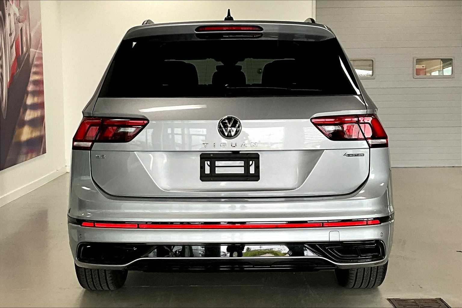 Thumbnail: 2024 Volkswagen Tiguan - 5