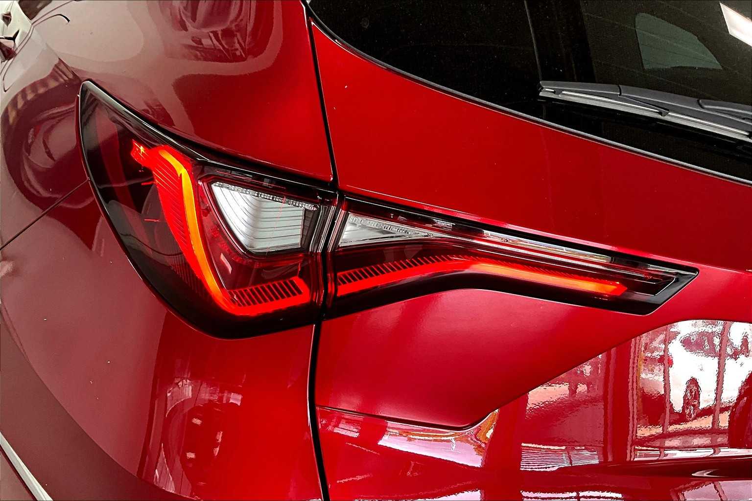 Thumbnail: 2025 Acura MDX - 30