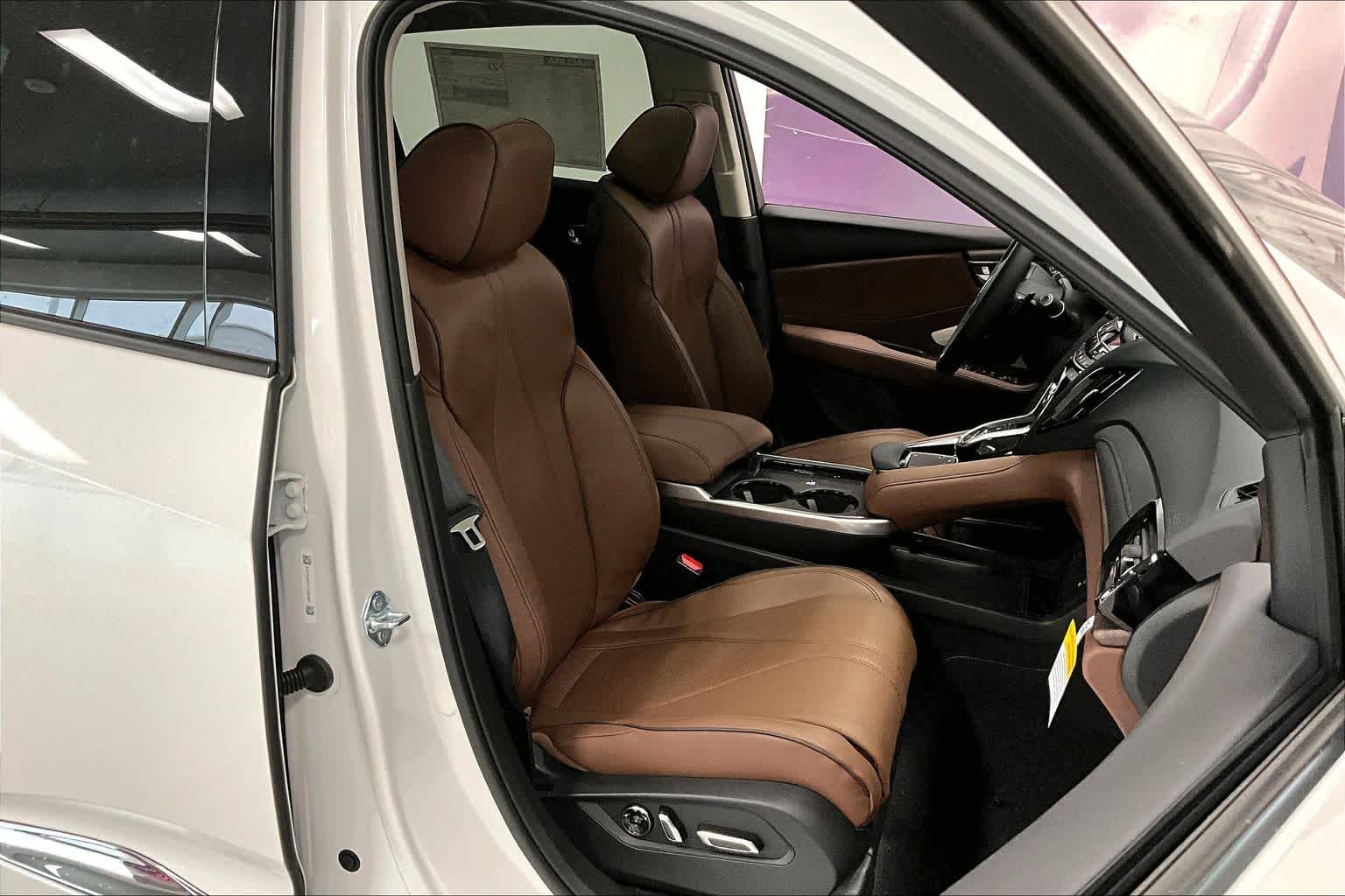 Thumbnail: 2026 Acura RDX - 14
