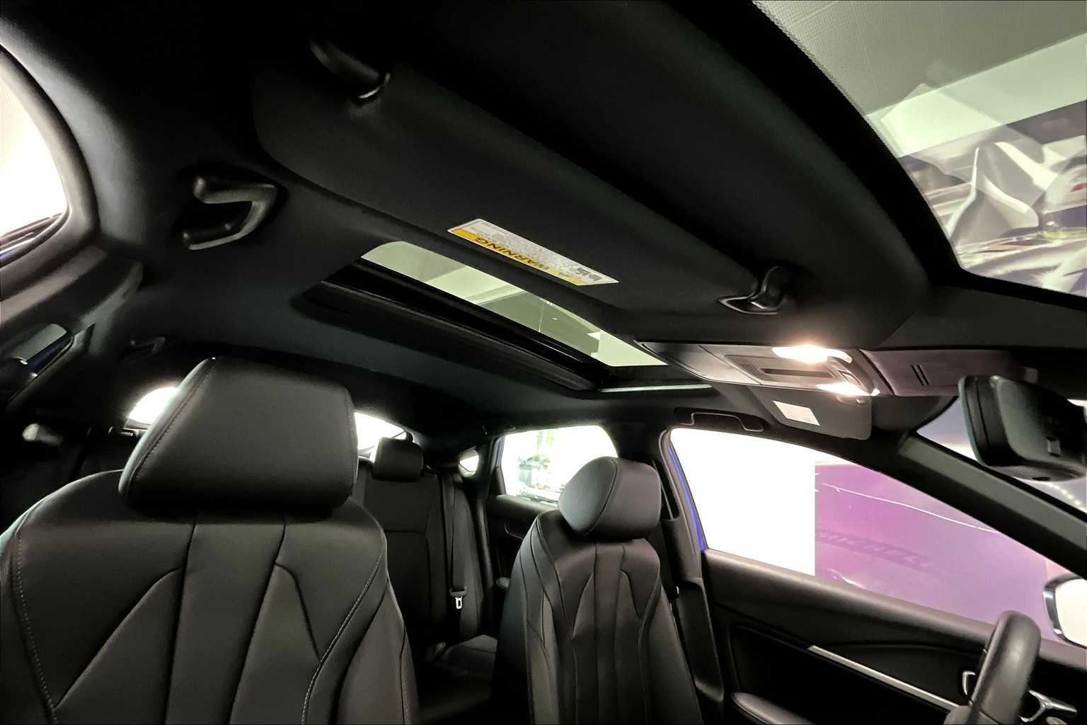 Thumbnail: 2025 Acura Integra - 28