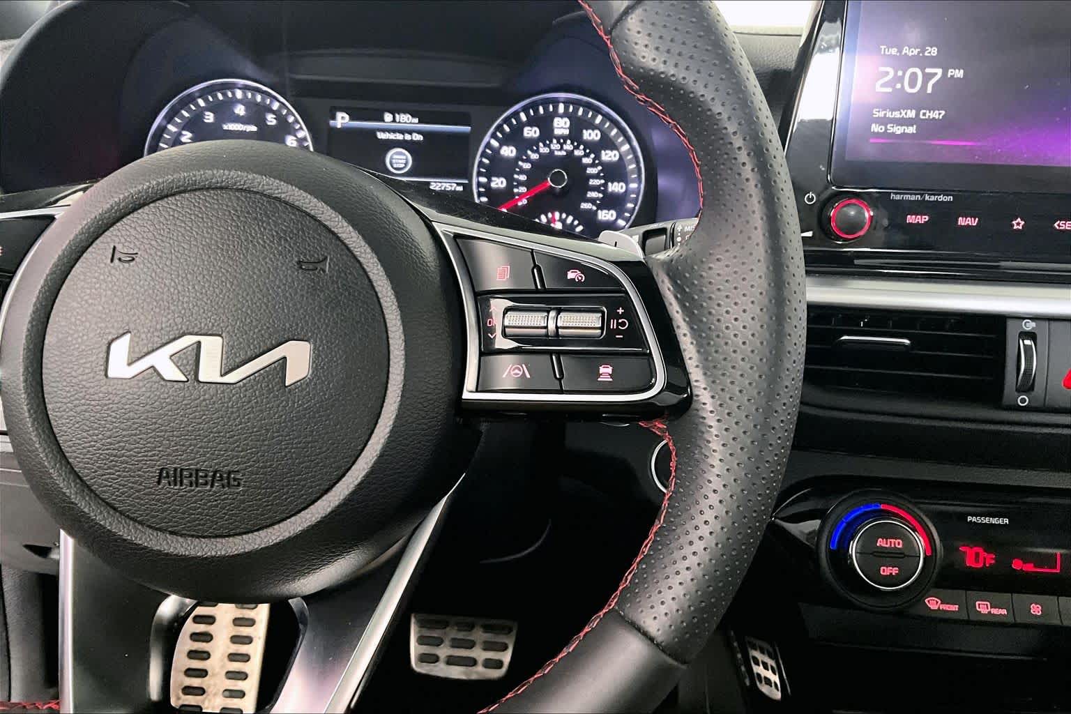 Thumbnail: 2023 Kia Forte - 23