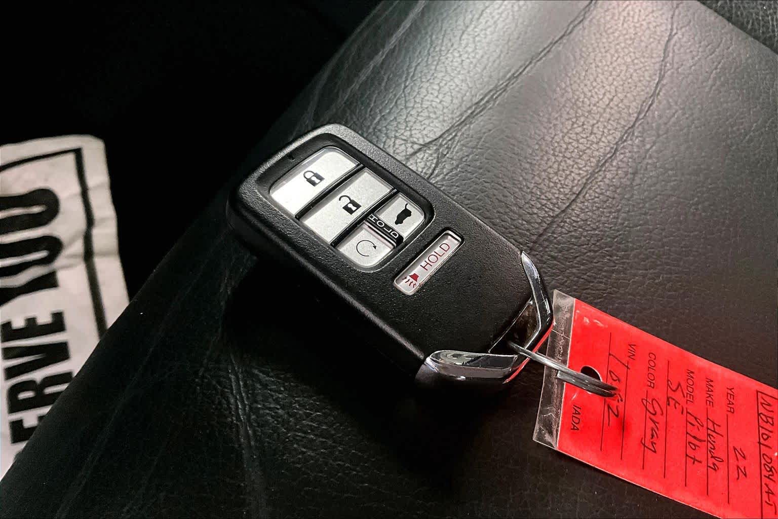 Thumbnail: 2022 Honda Pilot - 18