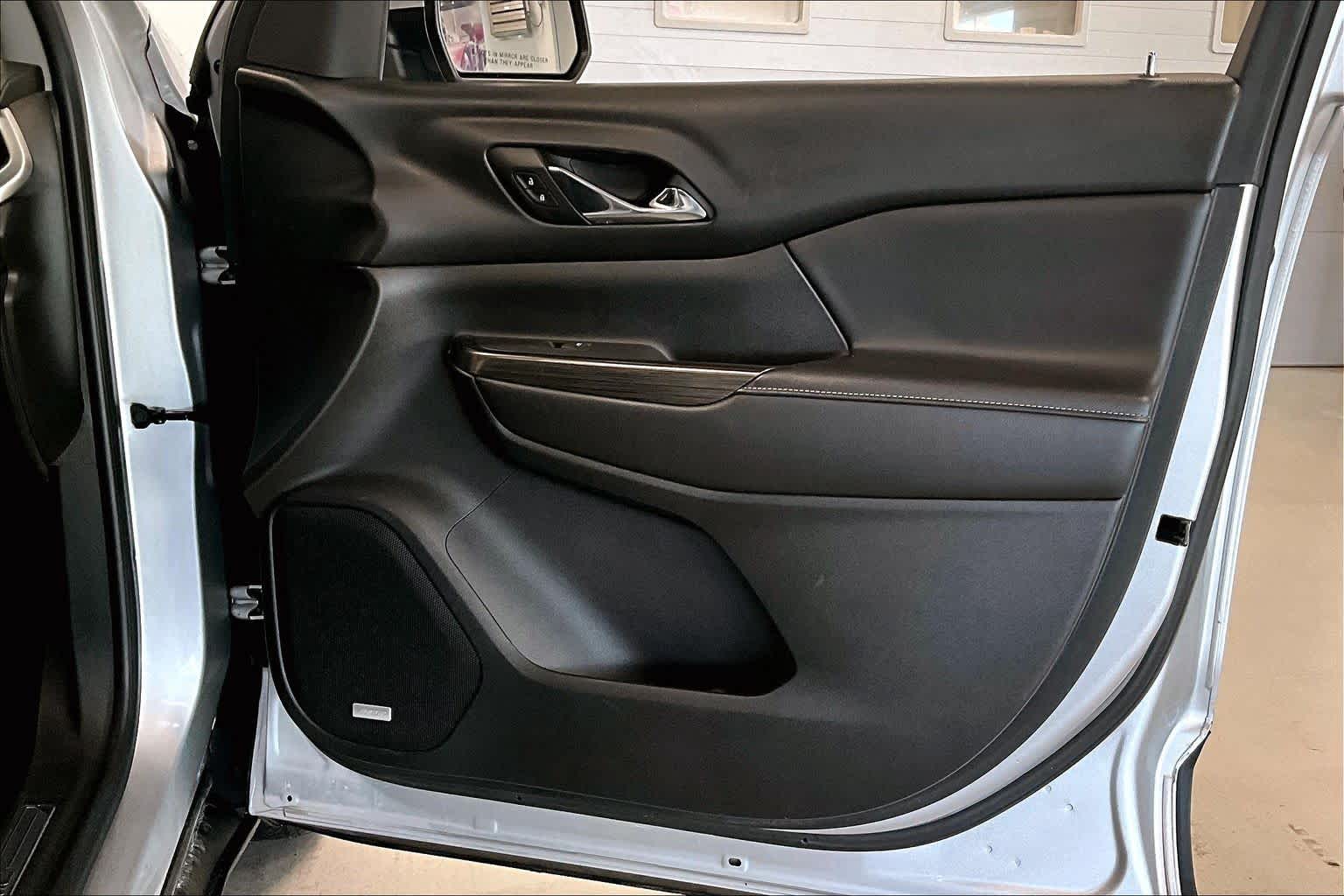 Thumbnail: 2018 GMC Acadia - 25