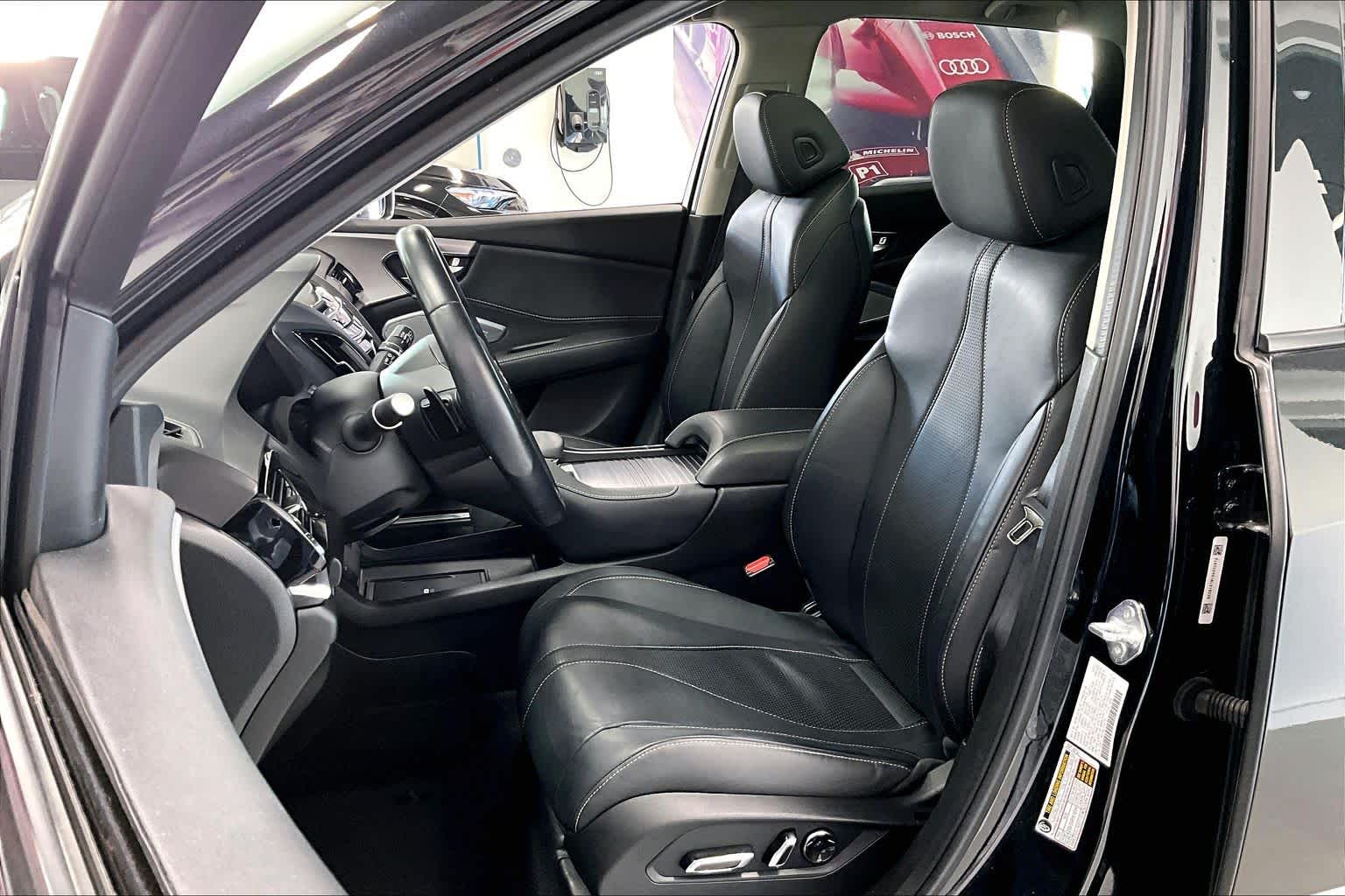 Thumbnail: 2022 Acura RDX - 8