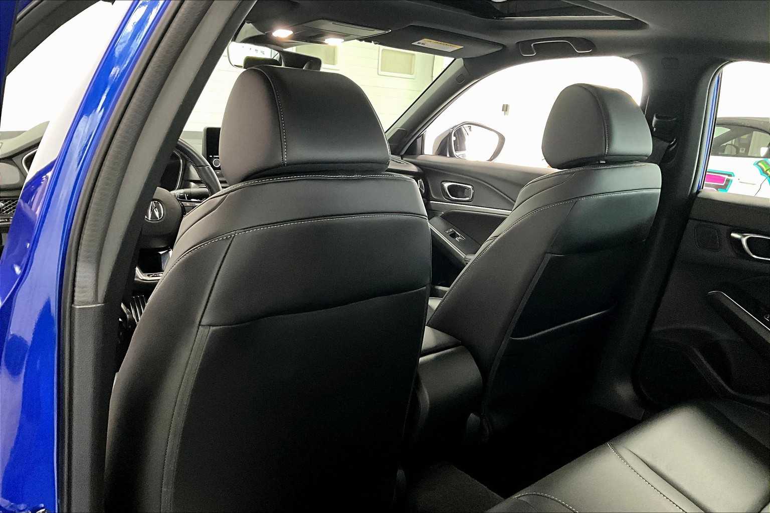 Thumbnail: 2025 Acura Integra - 11