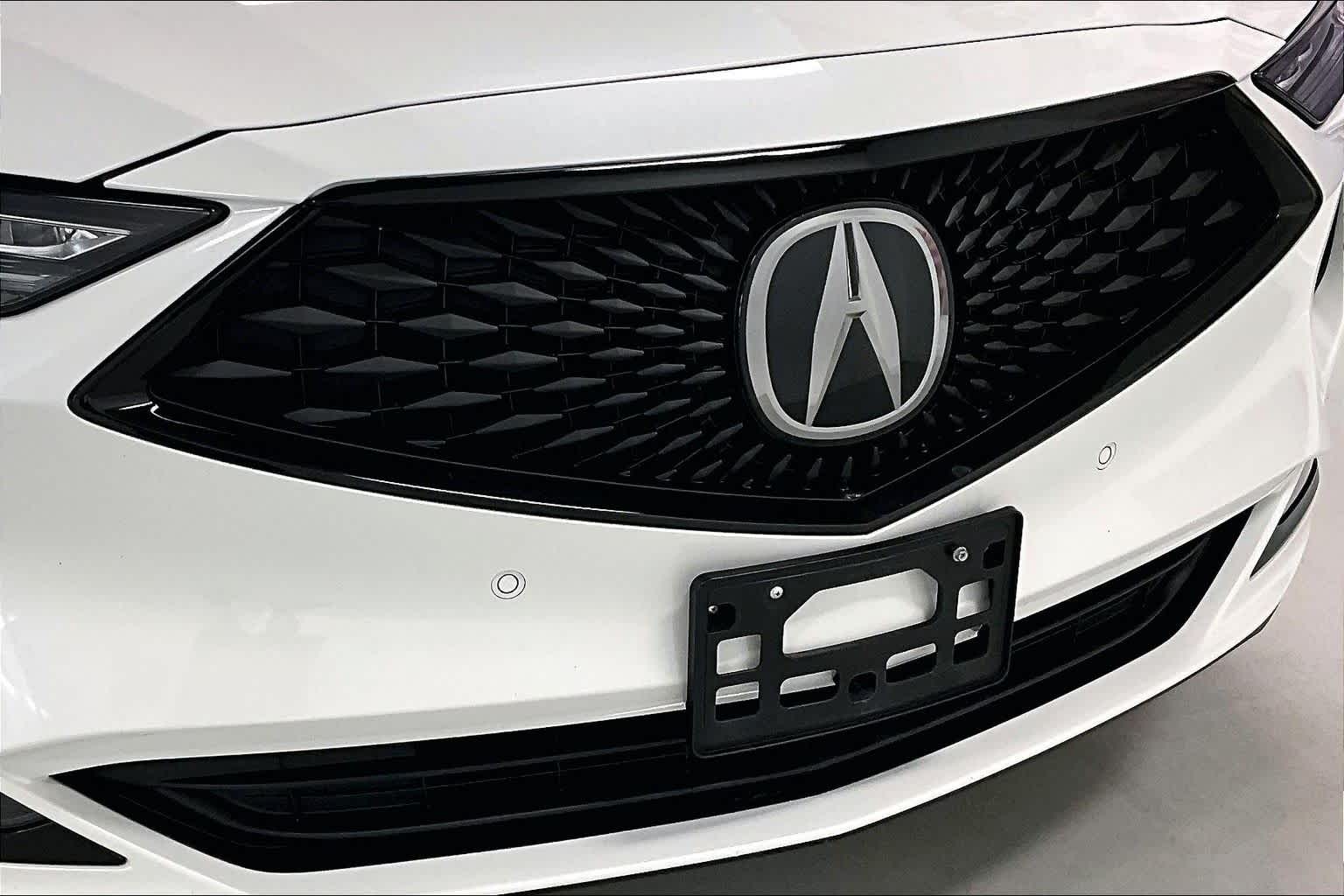 Thumbnail: 2022 Acura MDX - 31