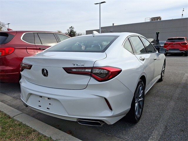 2022 Acura TLX Base photo 3