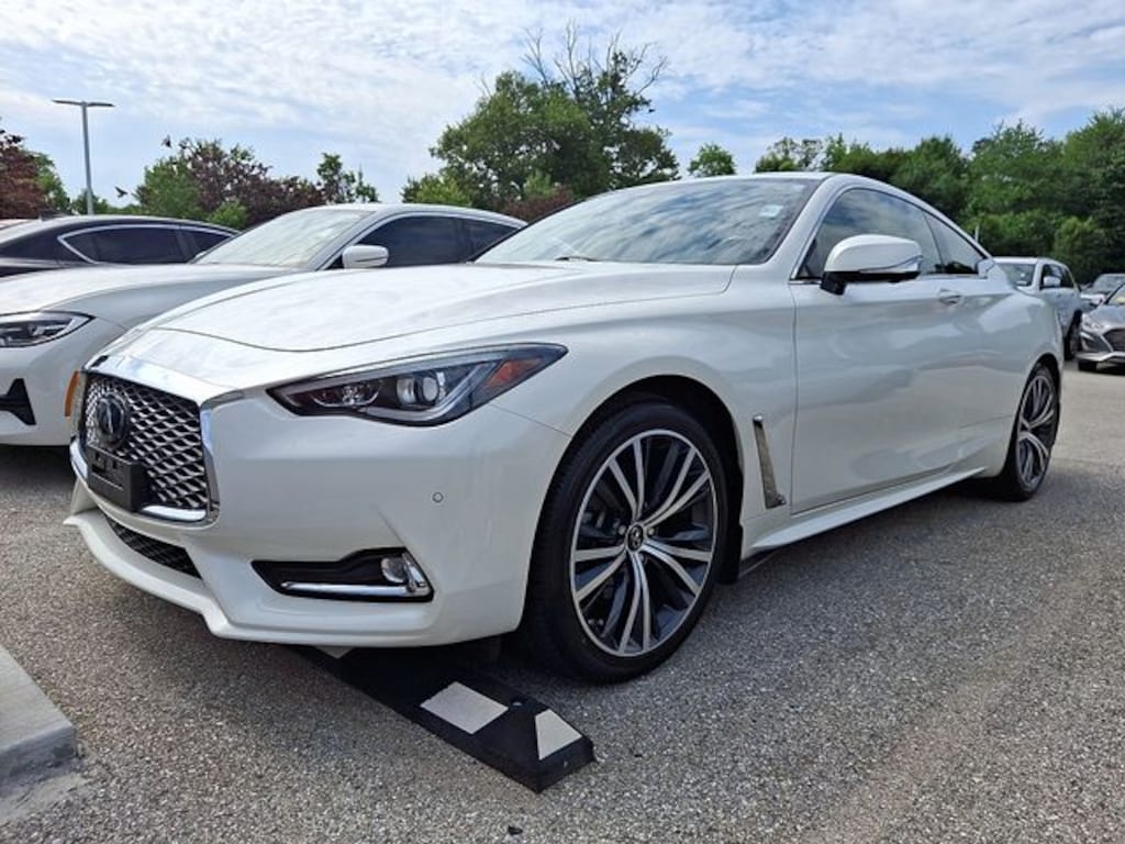 Used 2022 INFINITI Q60 LUXE Coupe
