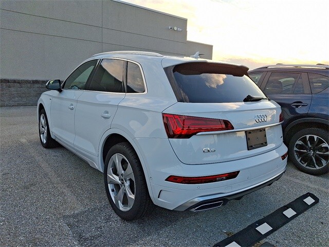 2022 Audi Q5 45 S line Premium photo 3