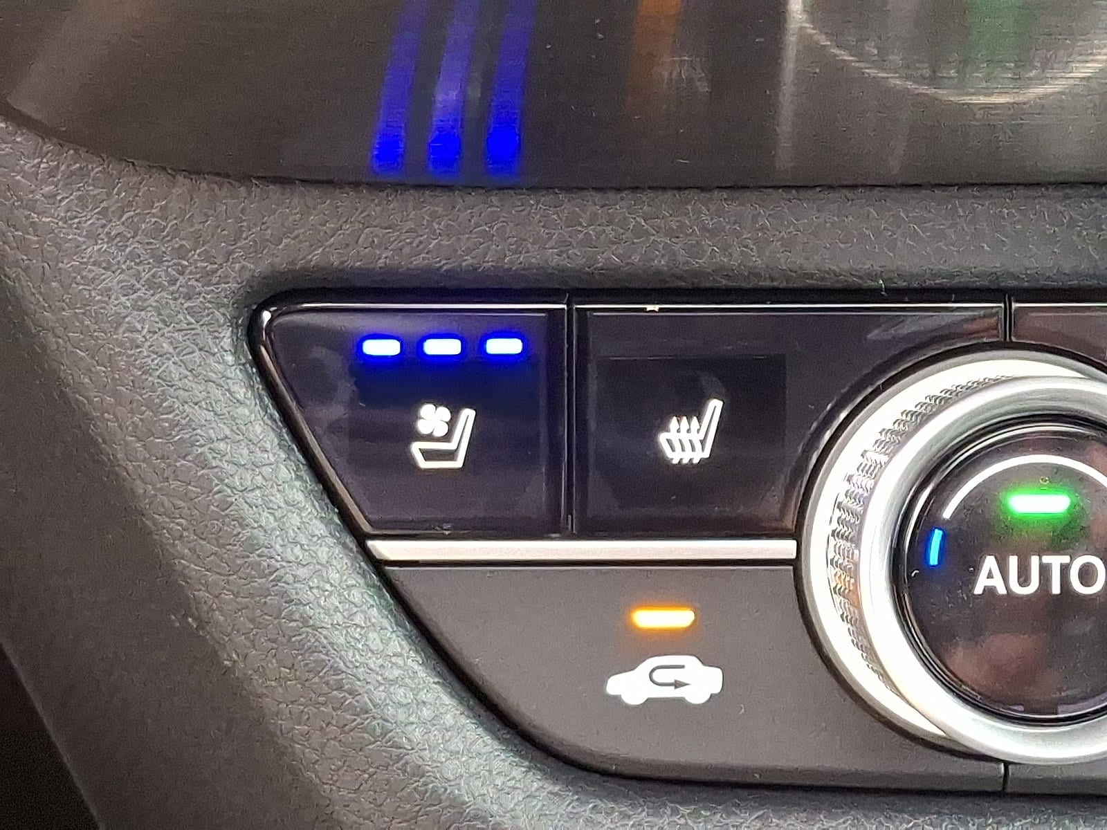 2025 Acura ADX A-Spec Package - Photo 17