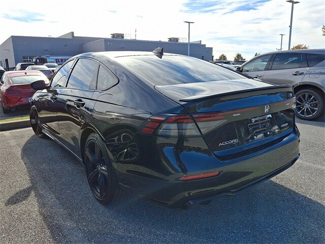 2023 Honda Accord Hybrid Sport-L photo 3