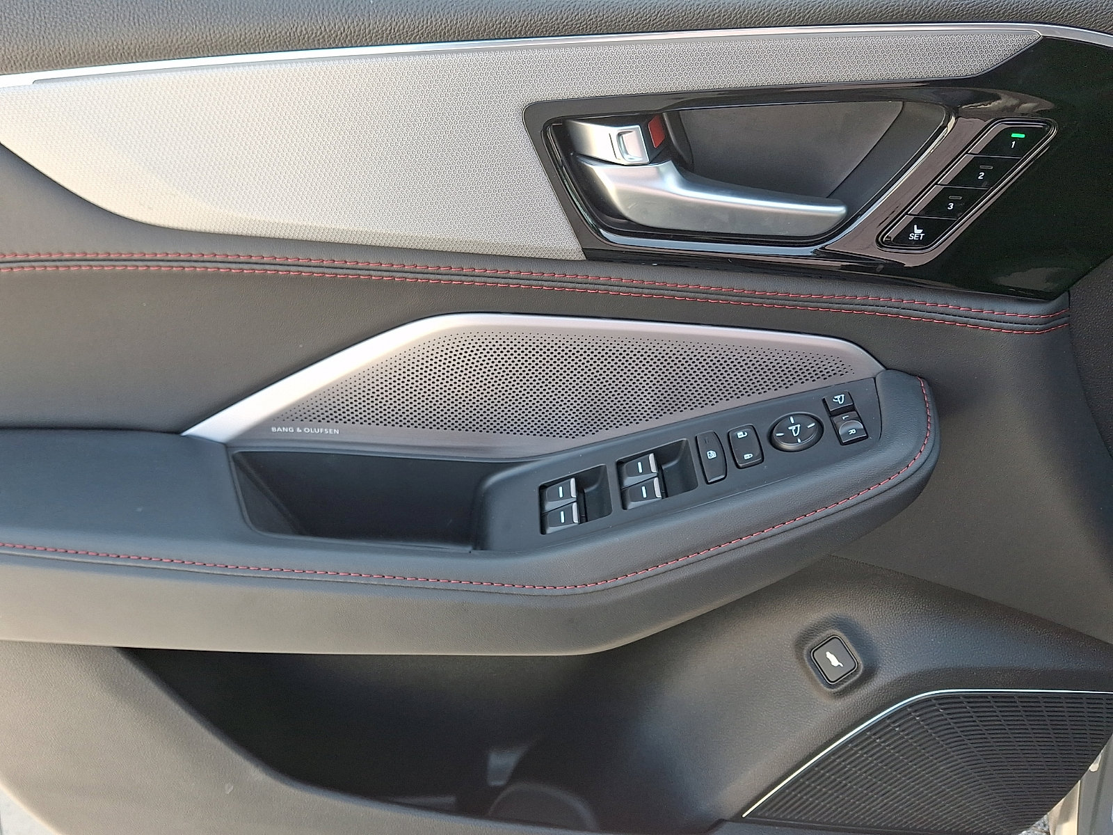 2026 Acura MDX A-Spec w/Advance Package - Photo 13