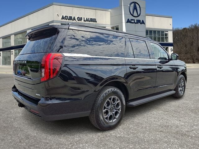 2025 Ford Expedition Active - Photo 6