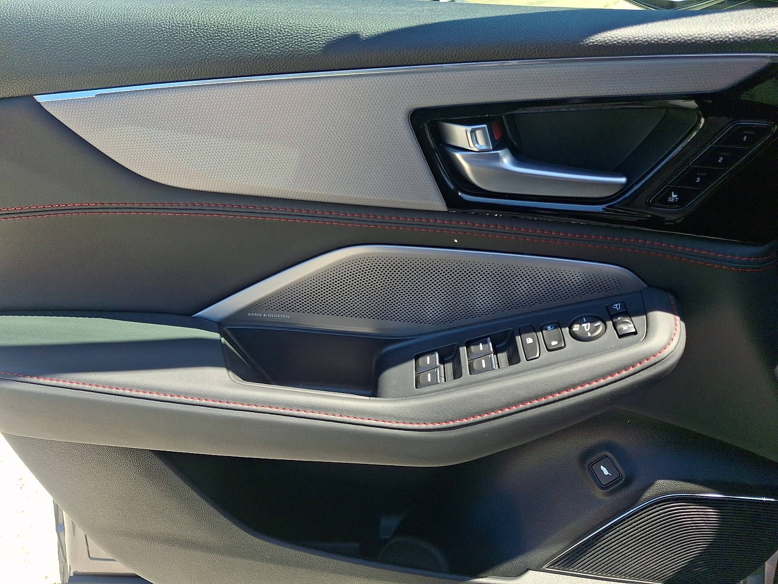 2026 Acura MDX A-Spec w/Advance Package - Photo 9