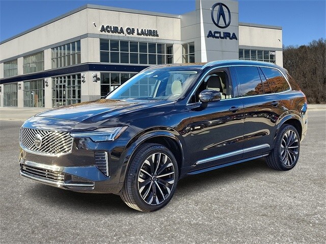 2025 Volvo XC90 Plus photo 2