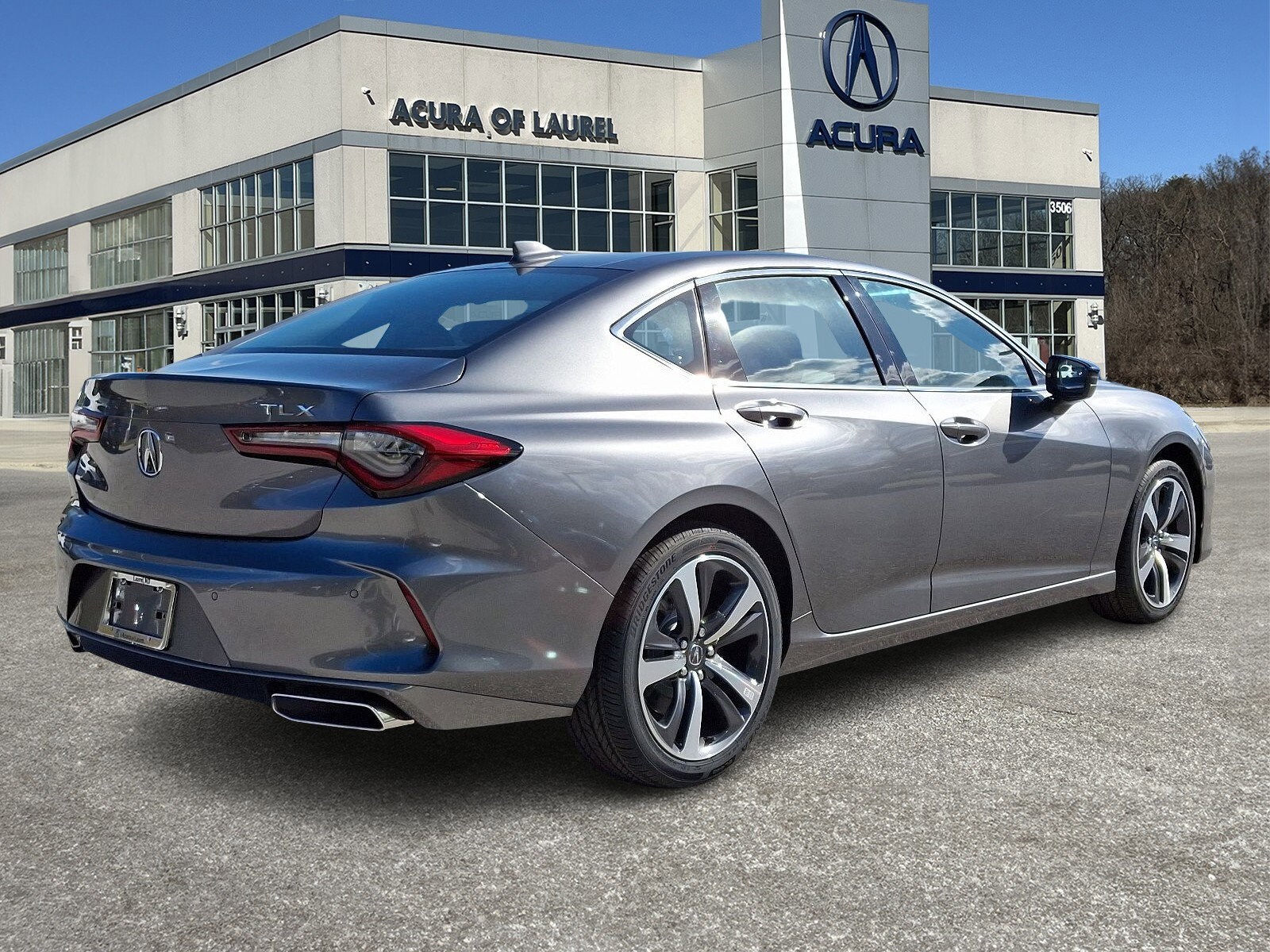 2025 Acura TLX Technology photo 4