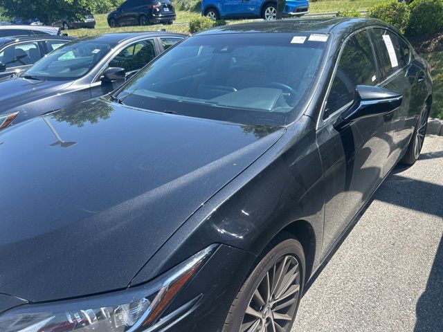 2024 Lexus ES 350 350's photo