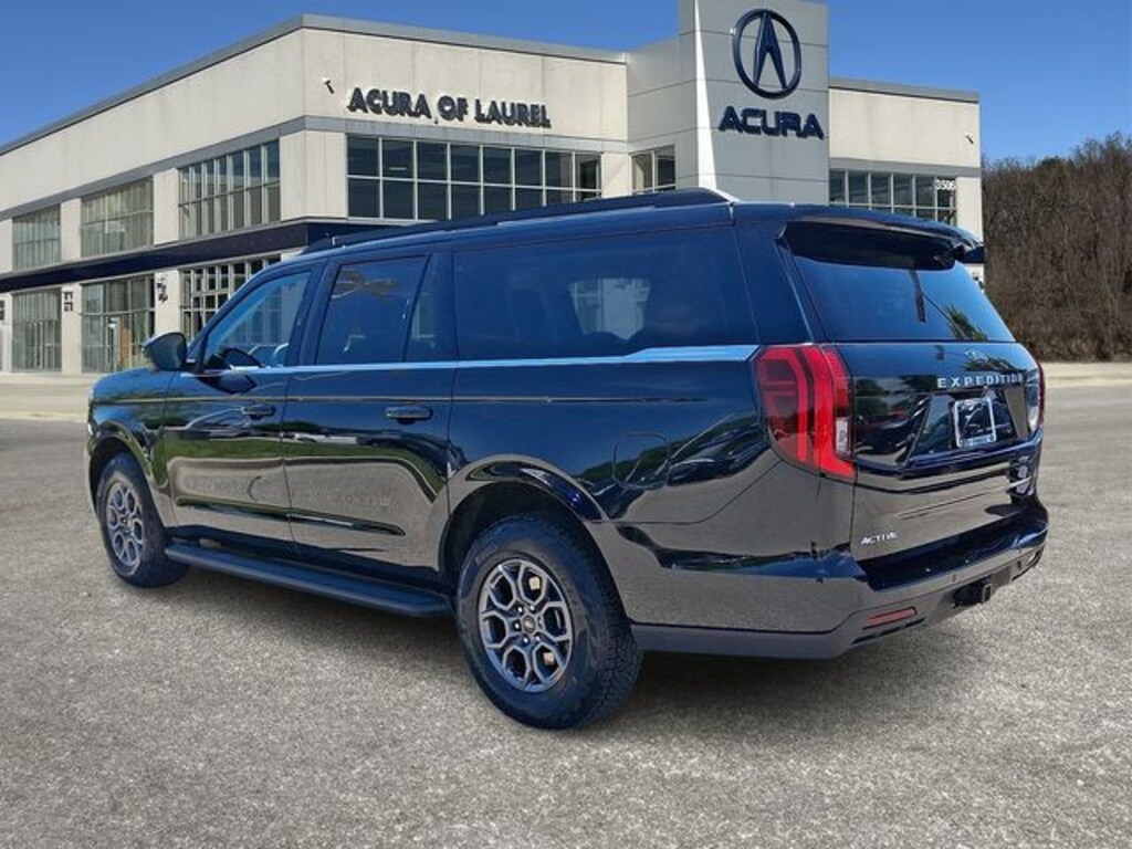 Used 2025 Ford Expedition Max Active SUV