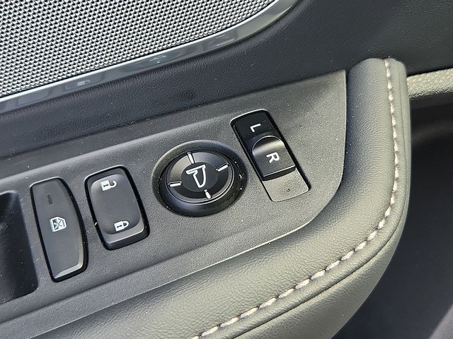 2025 Acura RDX Technology Package - Photo 24