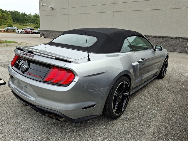 2020 Ford Mustang GT Premium Convertible photo 4
