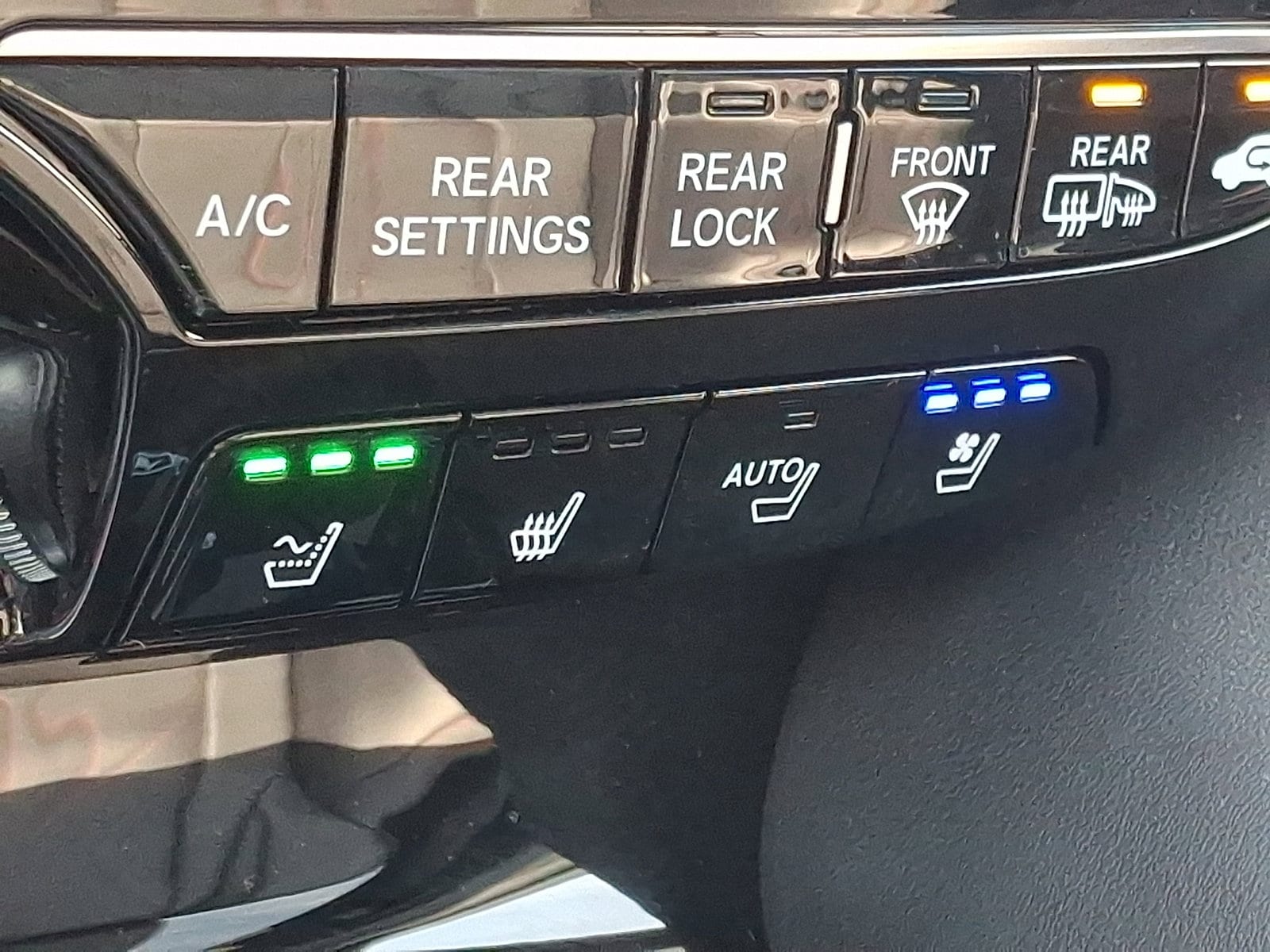 2026 Acura MDX A-Spec w/Advance Package - Photo 29