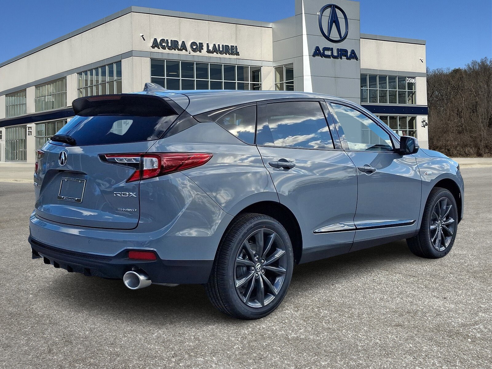 2025 Acura RDX A-Spec photo 4
