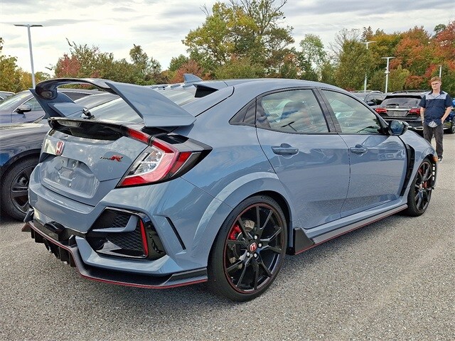 2021 Honda Civic Type R Touring Hatchback photo 4