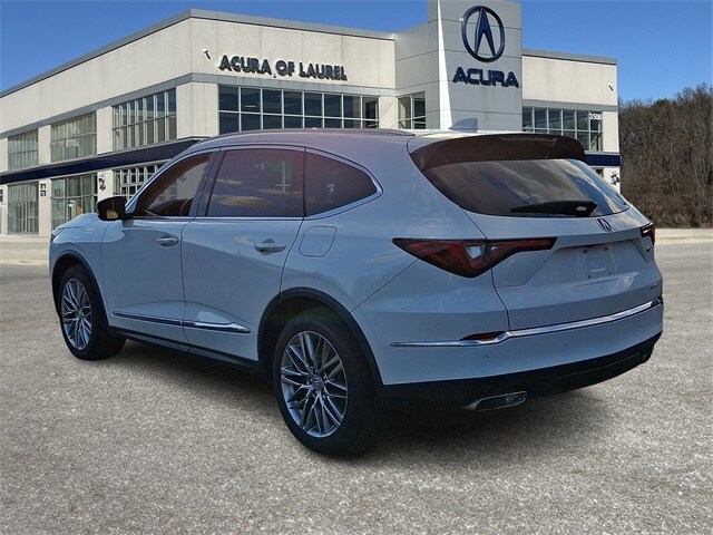 2023 Acura MDX SH-AWD Advance photo 3