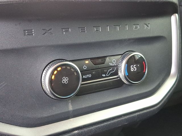 2025 Ford Expedition Active - Photo 12