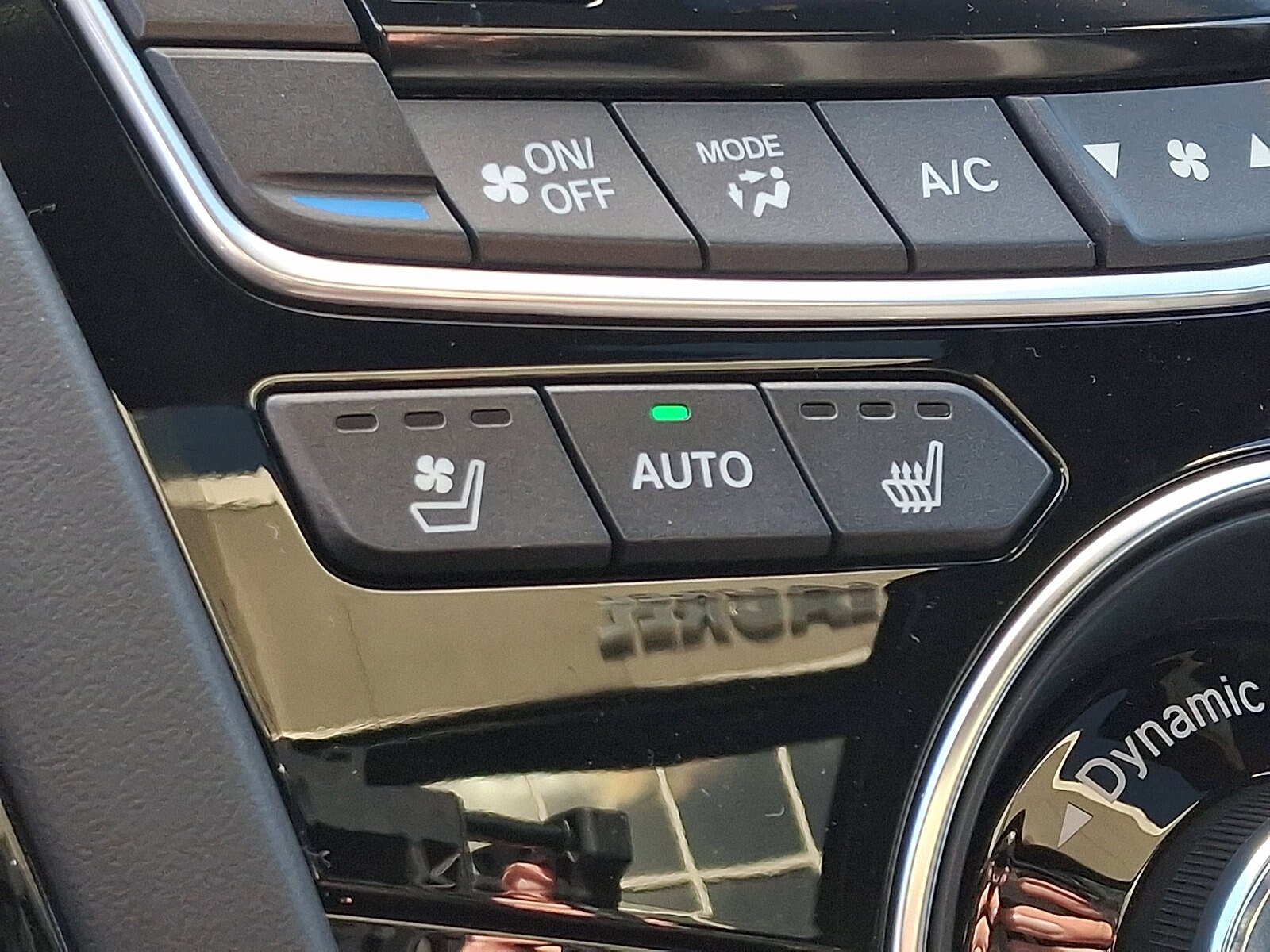 2026 Acura RDX A-Spec Package - Photo 17
