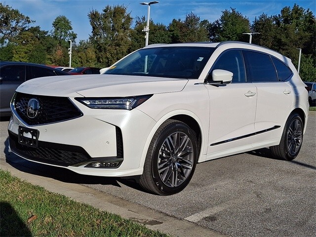 2025 Acura MDX SH-AWD Advance photo 3