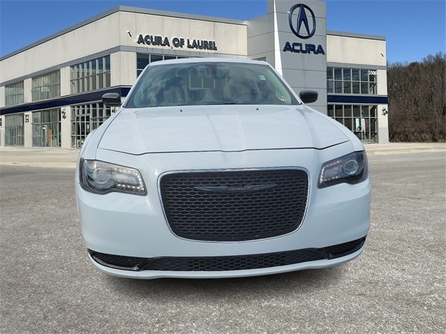 Used 2022 Chrysler 300 Touring with VIN 2C3CCAAG3NH111980 for sale in Laurel, MD