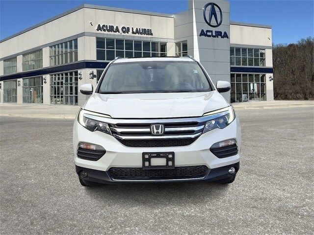 2016 Honda Pilot Touring photo 2