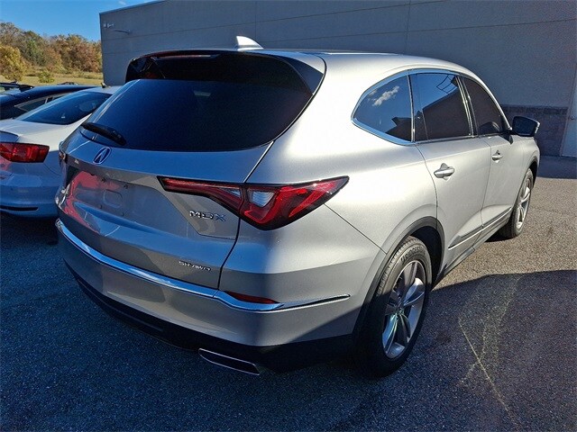 2023 Acura MDX SH-AWD photo 3