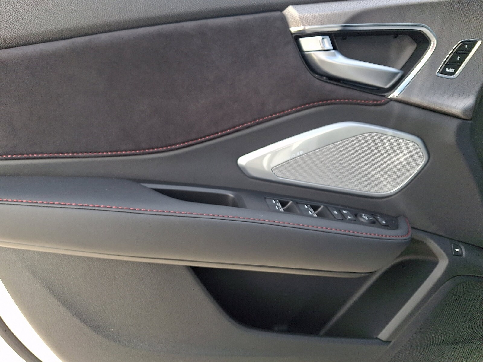 2026 Acura RDX A-Spec Package - Photo 8