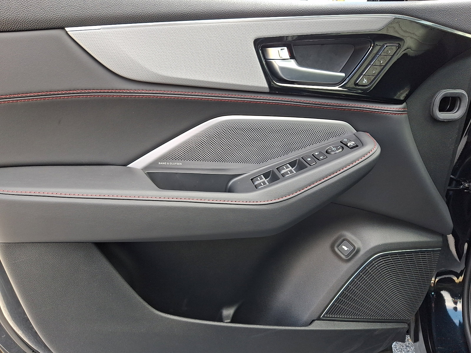 2026 Acura MDX A-Spec w/Advance Package - Photo 9