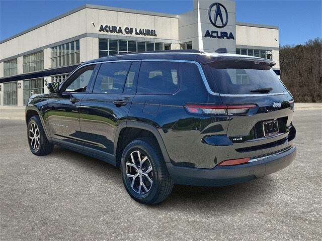 2025 Jeep Grand Cherokee Limited photo 2