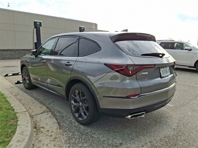 2022 Acura MDX SH-AWD A-Spec photo 3