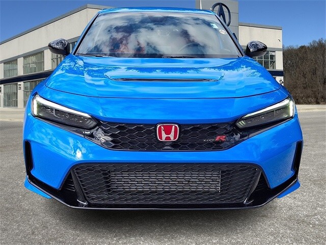 2025 Honda Civic Type R photo 2