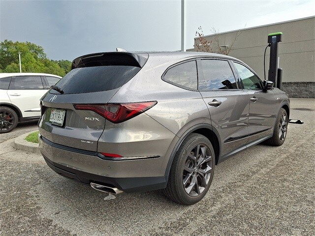 2022 Acura MDX SH-AWD A-Spec photo 4
