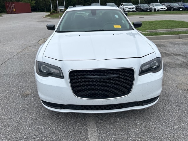 Used 2022 Chrysler 300 Touring with VIN 2C3CCAAG3NH111980 for sale in Laurel, MD